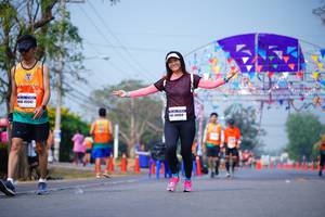 BIB: 45542, 40959
                            <button type="button" onclick="openModal(10105414)" class="btn btn-primary btn-sm float-right btn-popup" data-toggle="modal" data-target=".modal-high-quality">
                        <i class="fas fa-shopping-cart"></i> Add to Cart
                    </button>
                                            <button type="button" onclick="isThisMe(10105414, true)" class="btn btn-success btn-sm float-right btn-popup btn-isme hidden" data-toggle="tooltip" data-placement="bottom" title="นี่คือรูปของคุณใช่ไหม คลิกที่นี่เพื่อเอาเข้าอัลบั้ม">
                        <i class="fas fa-plus"></i> Add to album
                    </button>
                    <button type="button" onclick="isThisMe(10105414, false)" class="btn btn-warning btn-sm float-right btn-popup btn-isnotme hidden">
                        <i class="fas fa-ban"></i> Remove from album
                    </button>